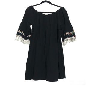 Umgee Black Floral Embroidered Fringe Bell Sleeve Off Shoulder Dress Sz S Boho
